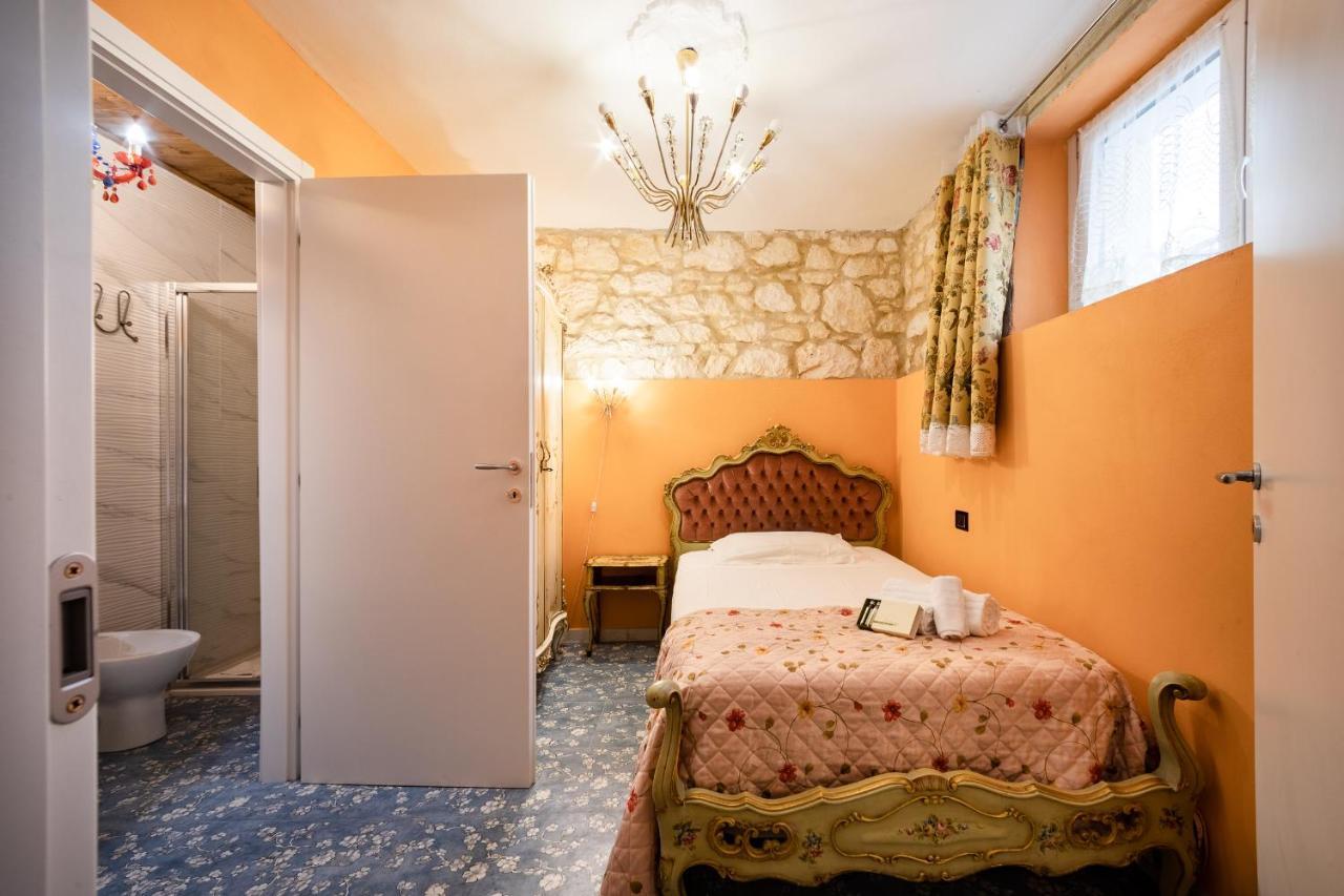 Le Stanze Di Villa Angelina - Pet Friendly Верона Екстериор снимка